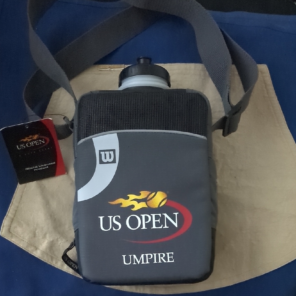 Wilson US Open Gray Umpire Bottle Holder